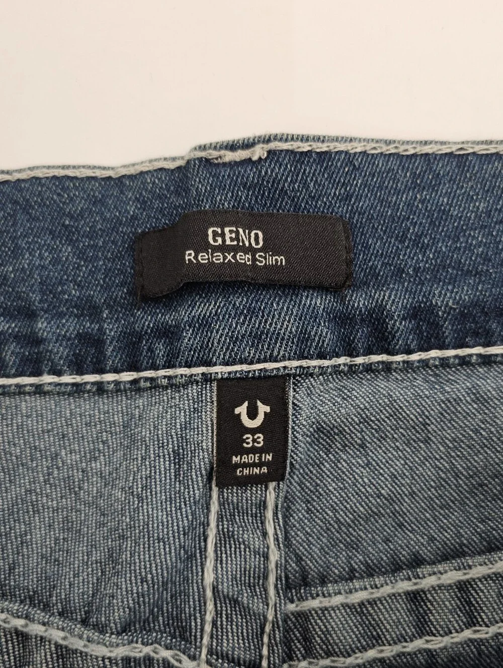 True Religion Geno Big T Flap Relaxed Slim Jeans World Tour Men's